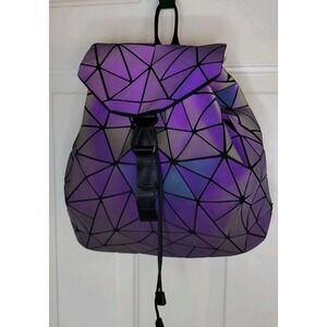 Lovevook Geometric Iridescent Holographic Backpack Polyurethane Leather Bag 667